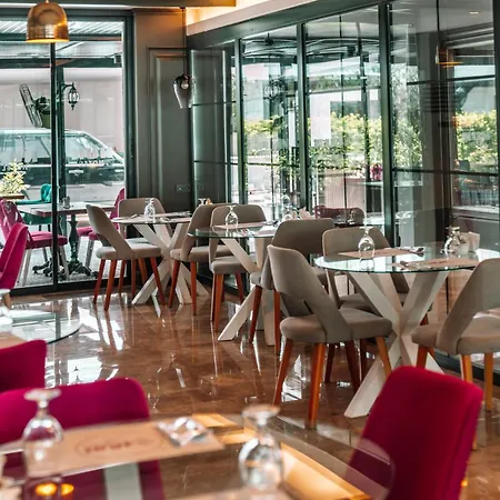Nun Hotel 4*