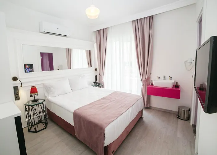Nun Hotel 4*